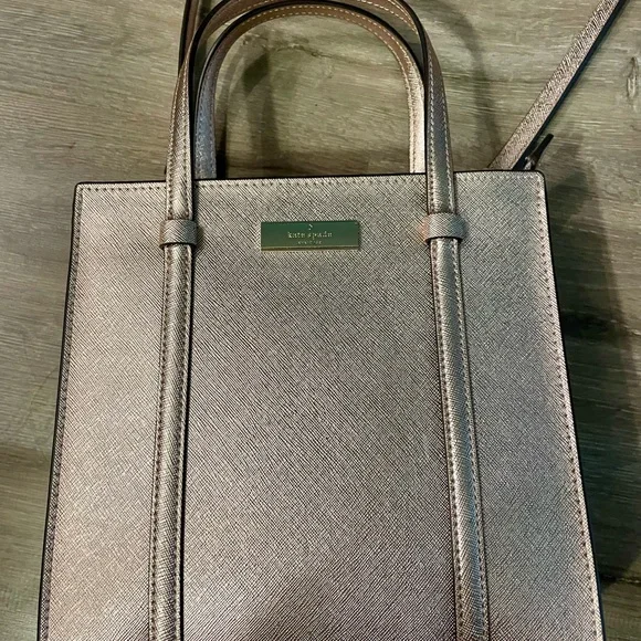 NWOT Kate Spade Kenzie Tote Rose Gold - Picture 5 of 10